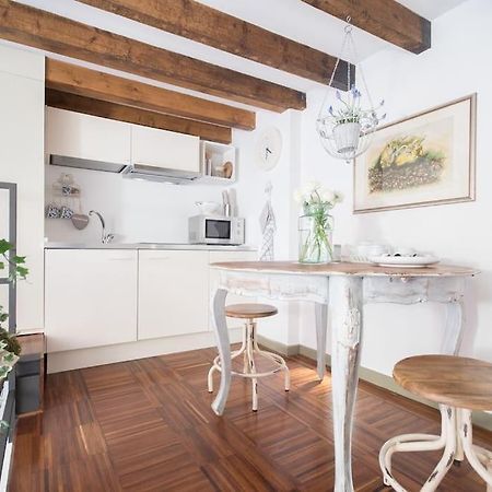 Romantic Loft Porta Venezia Milan Bagian luar foto