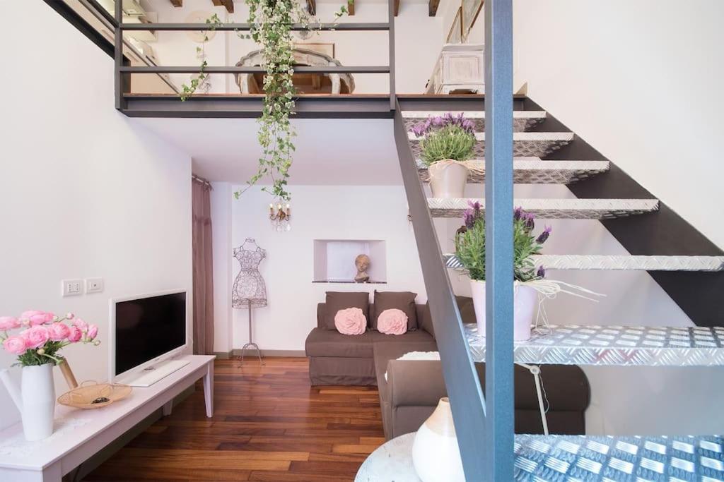 Romantic Loft Porta Venezia Milan Bagian luar foto