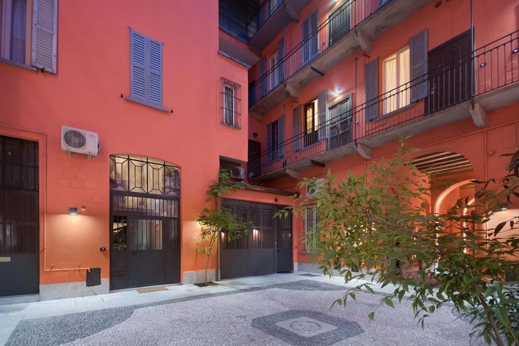Romantic Loft Porta Venezia Milan Bagian luar foto