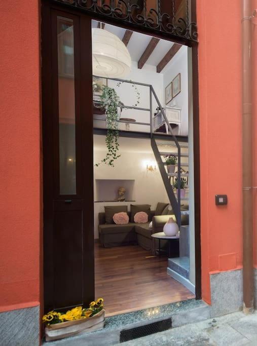 Romantic Loft Porta Venezia Milan Bagian luar foto
